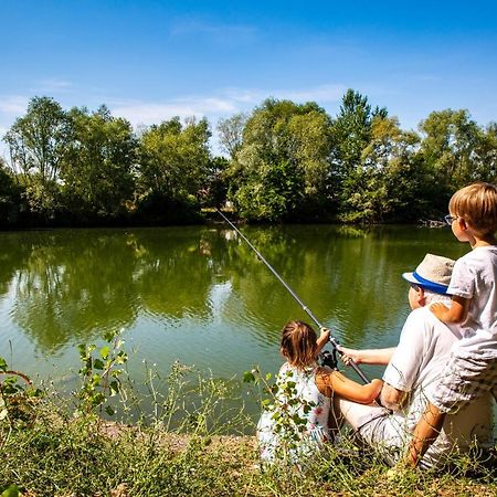 Camping De Chalons en Champagne Bagian luar foto